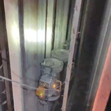 Electrostatic Precipitation Wall-Climbing Cleaning Robot
